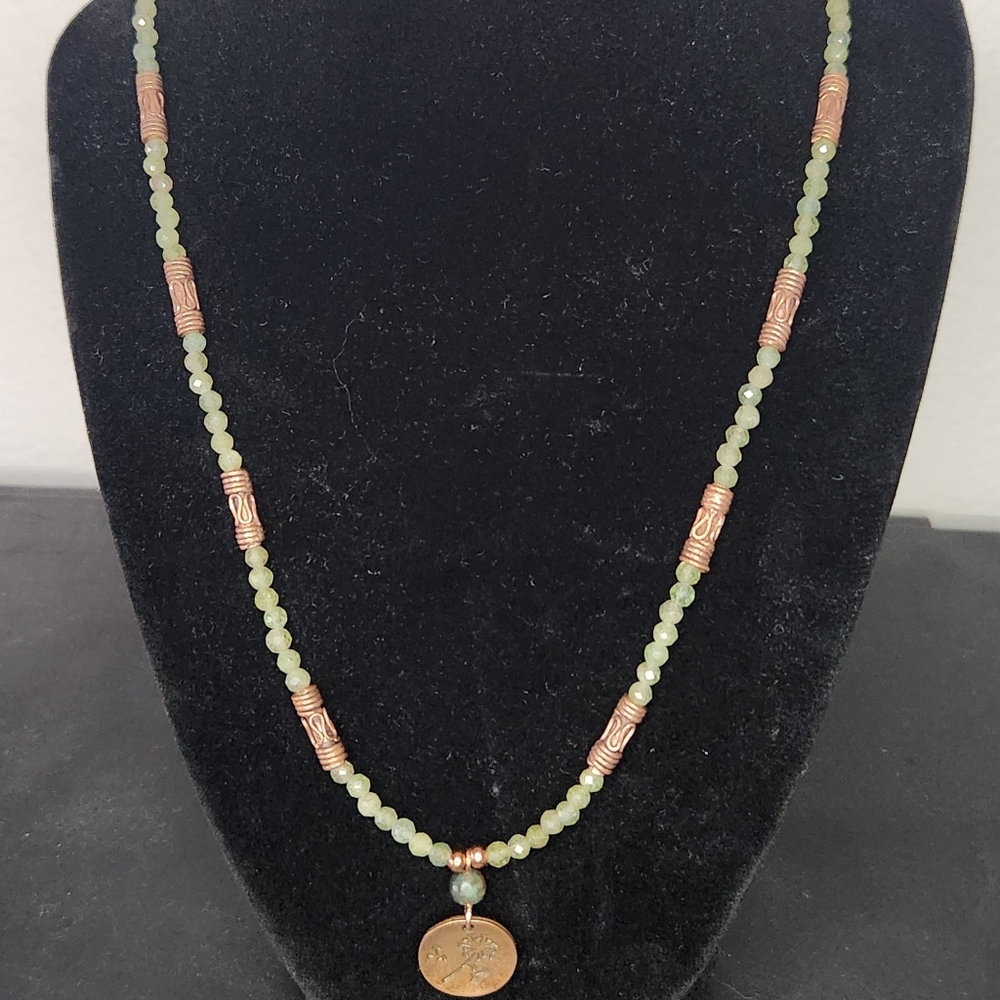 Faceted Green Apatite, Copper Tube Beads and A Copper Plated Dandelion Pendant - Picture 4 of 7